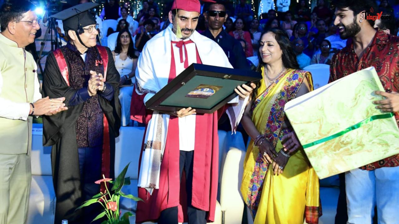 Nara Lokesh Attends Graduation Day in Bengaluru, Honours Students teluguvoice