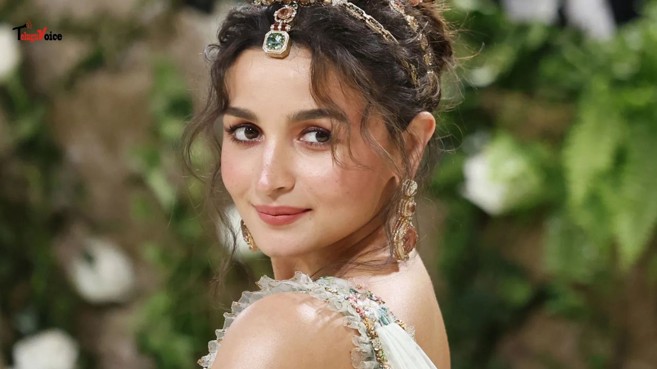 Alia Bhatt in Talks for Jr NTR’s ‘Dragon’, Industry Buzz Intensifies Alia Bhatt in Talks for Jr NTR’s ‘Dragon’, Industry Buzz Intensifies teluguvoice